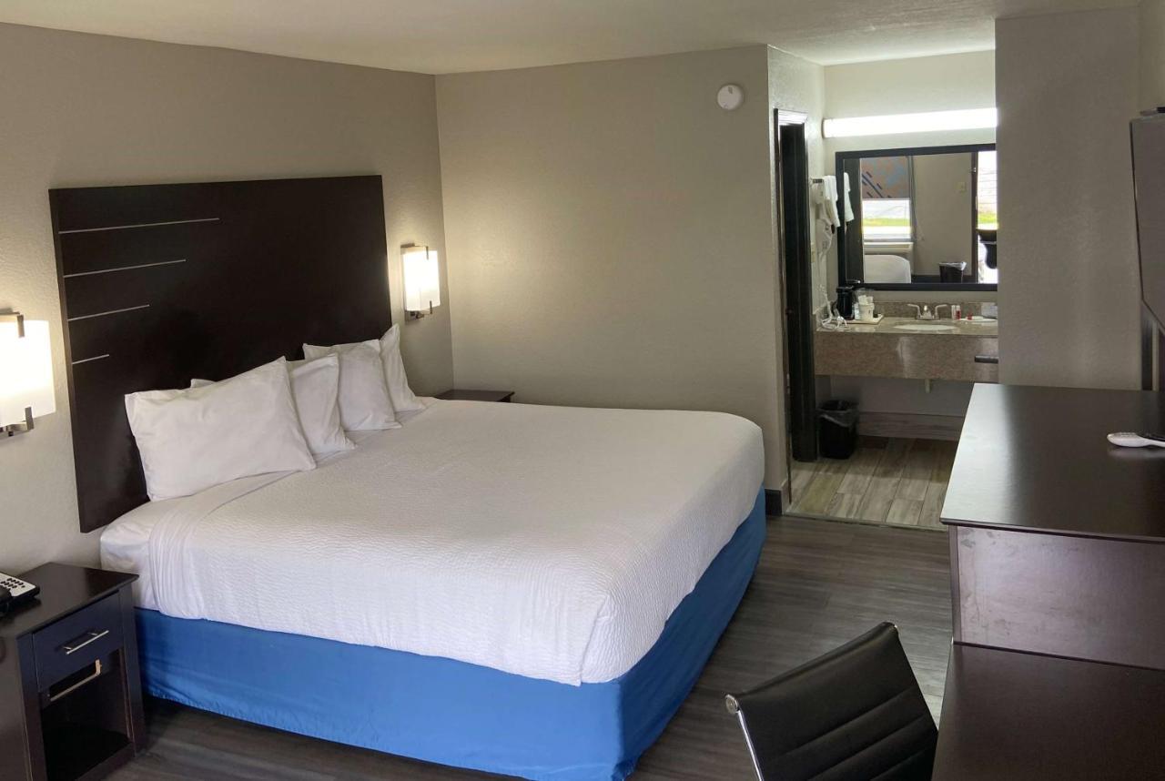 Days Inn By Wyndham Moss Point Pascagoula Esterno foto